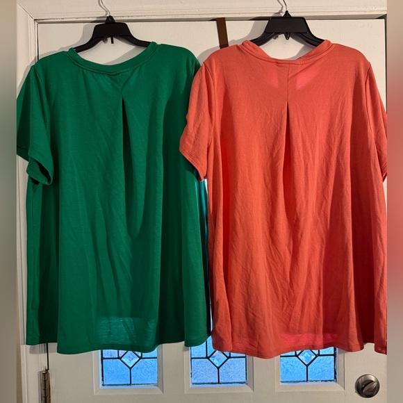 Women’s top bundle 2X - Picture 2 of 6